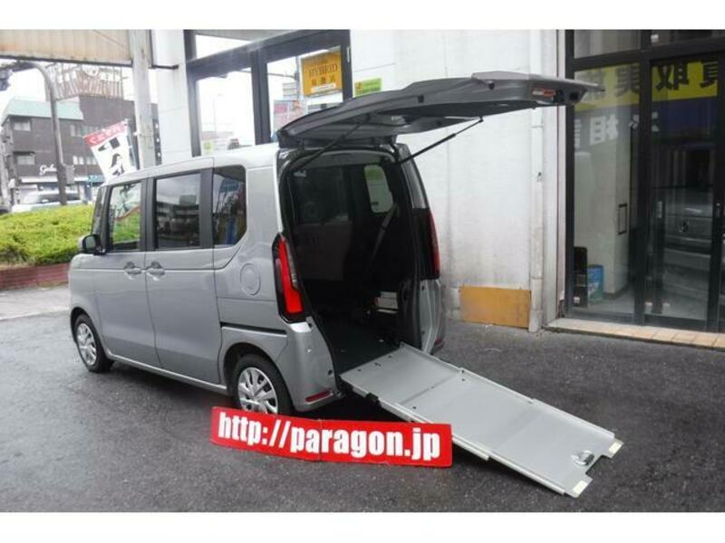 HONDA N BOX