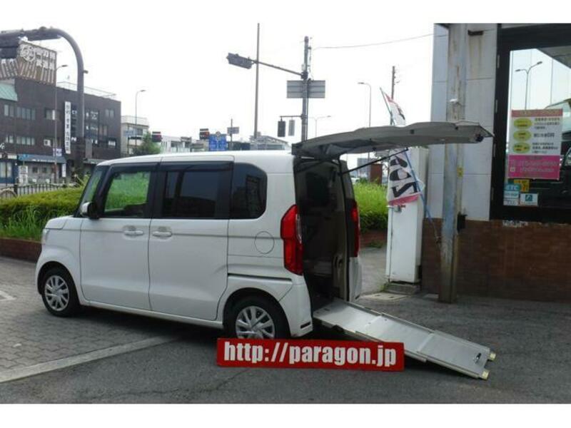 HONDA N BOX