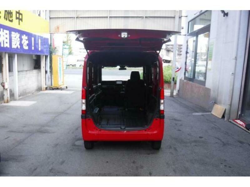 N-VAN