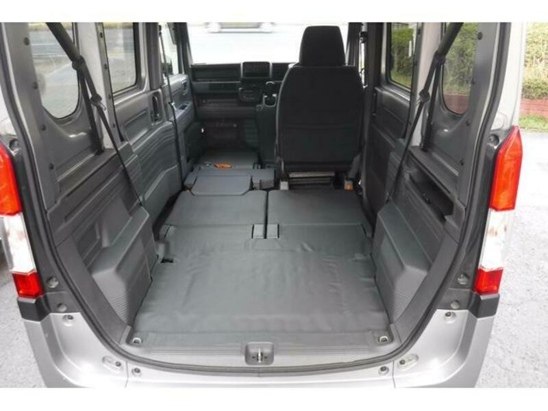 N-VAN