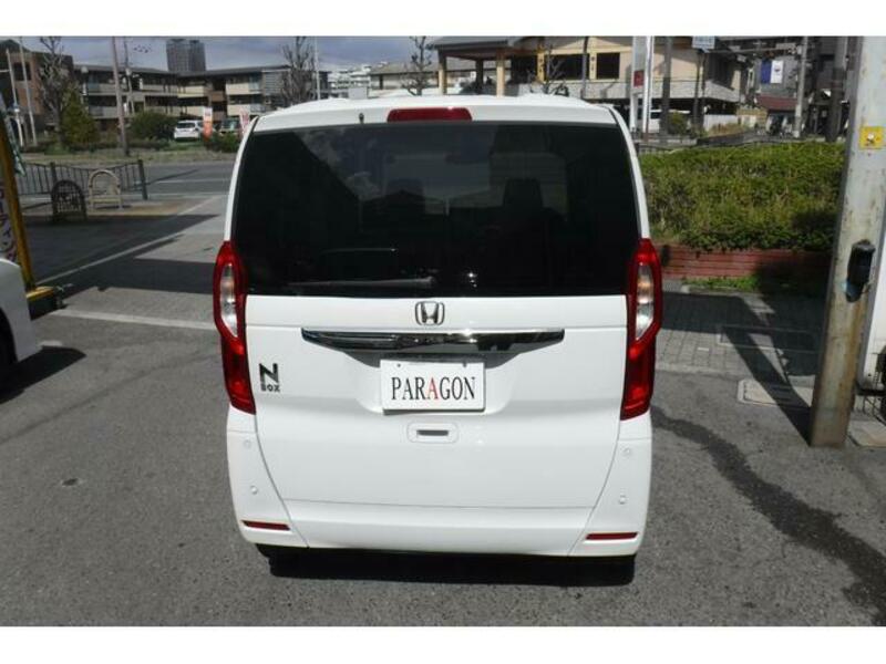 N BOX