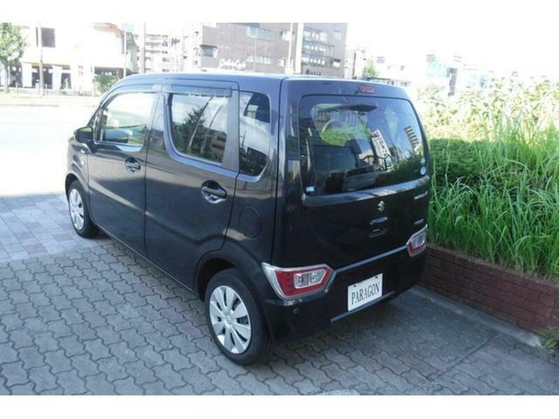 WAGON R