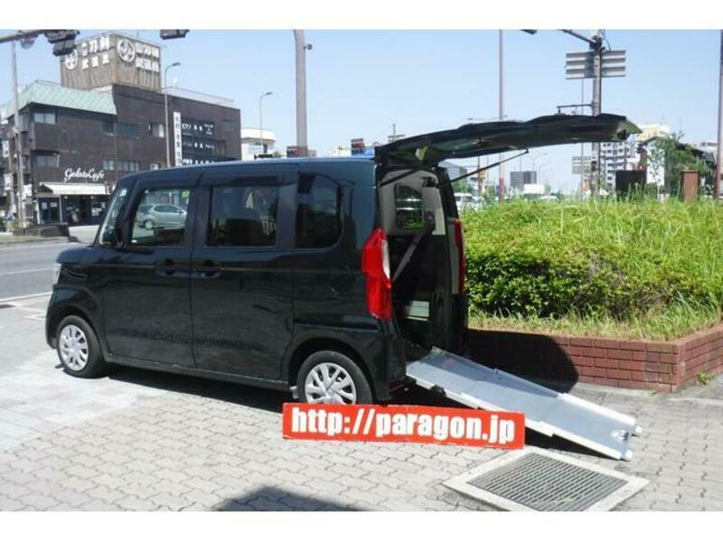 HONDA N BOX