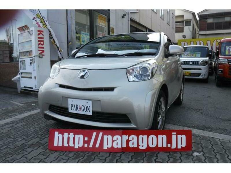TOYOTA IQ