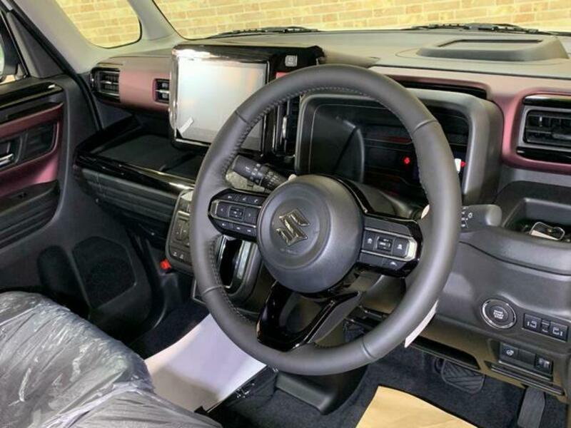 SPACIA CUSTOM