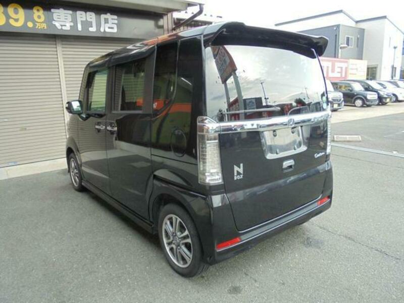 N BOX CUSTOM