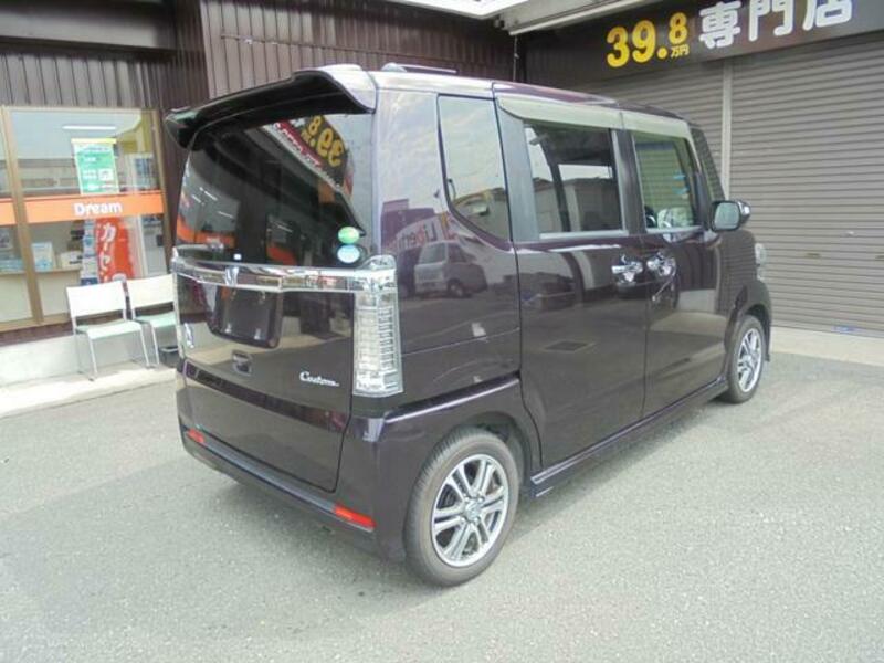 N BOX CUSTOM