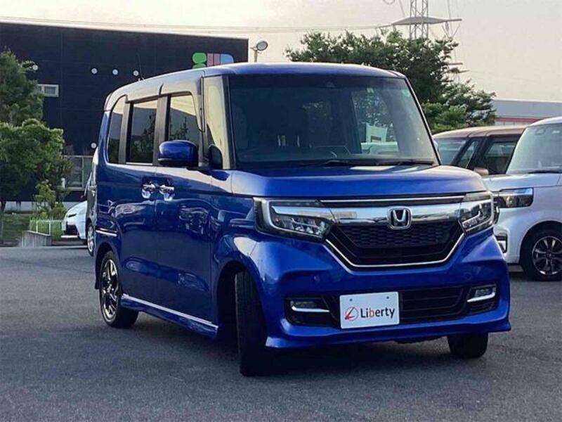 N BOX CUSTOM