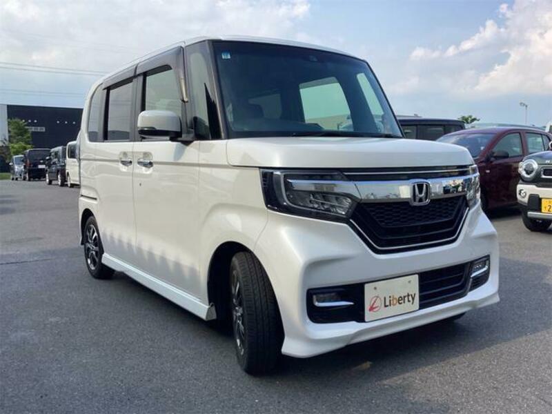 N BOX CUSTOM