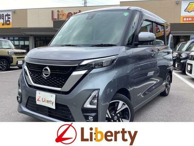 NISSAN ROOX