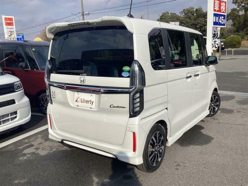 N BOX CUSTOM