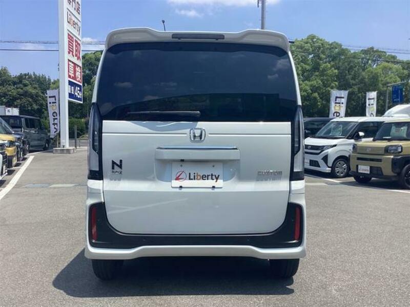 N BOX CUSTOM