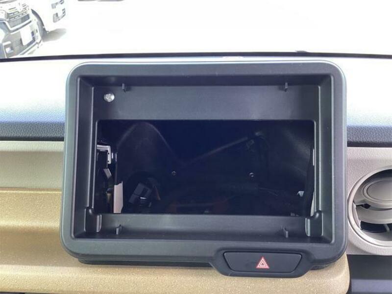 N BOX