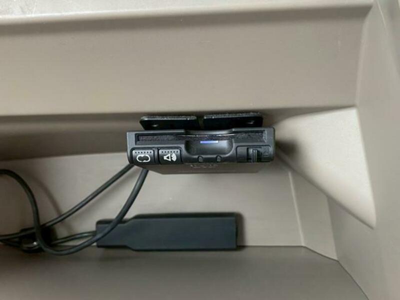 N BOX
