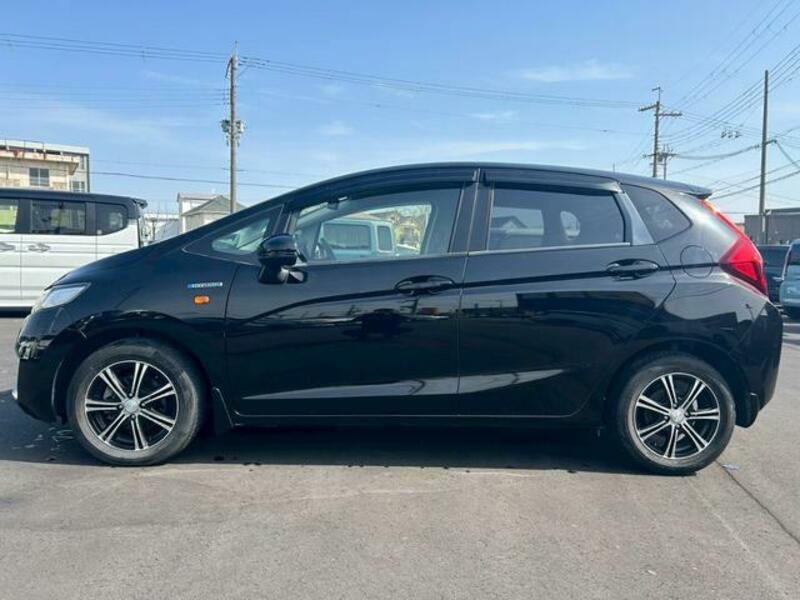FIT HYBRID