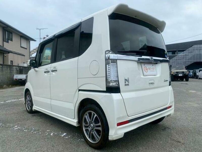 N BOX CUSTOM