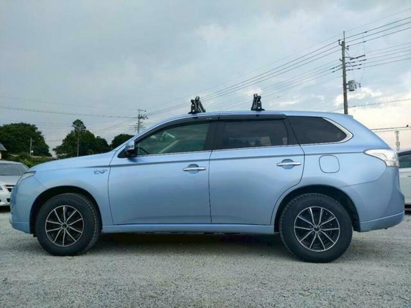 OUTLANDER PHEV