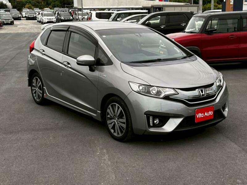 FIT HYBRID