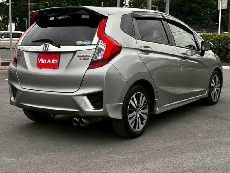 FIT HYBRID