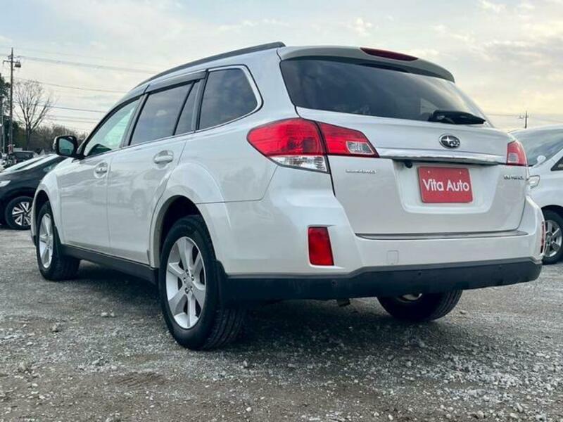 LEGACY OUTBACK