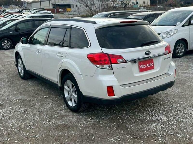 LEGACY OUTBACK