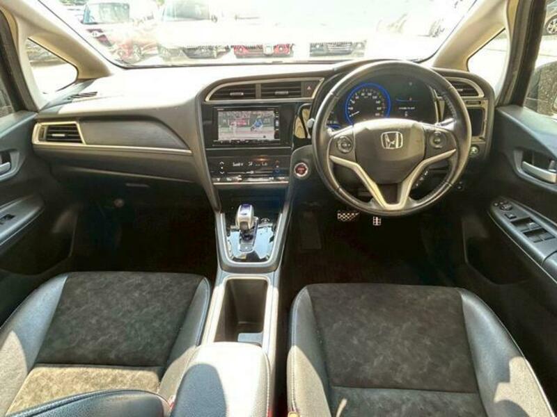 SHUTTLE