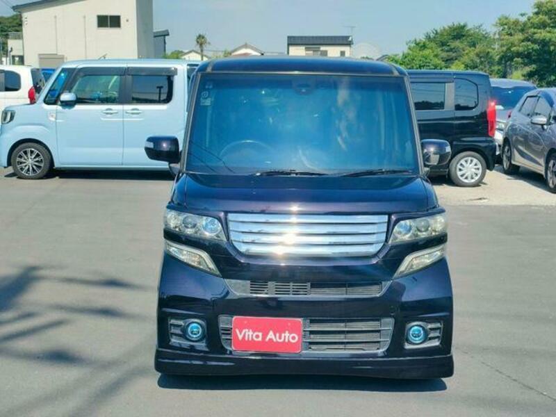 N BOX CUSTOM