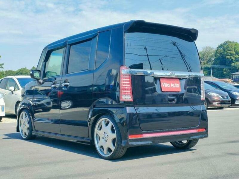 N BOX CUSTOM
