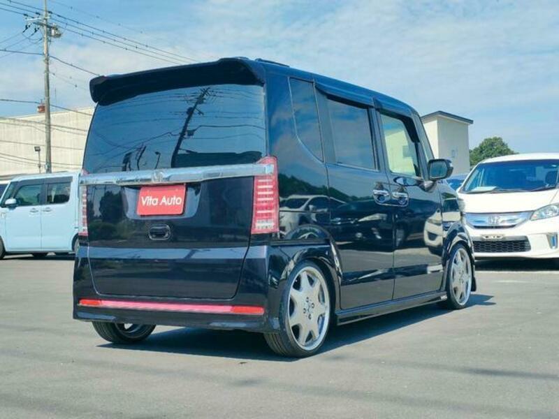 N BOX CUSTOM