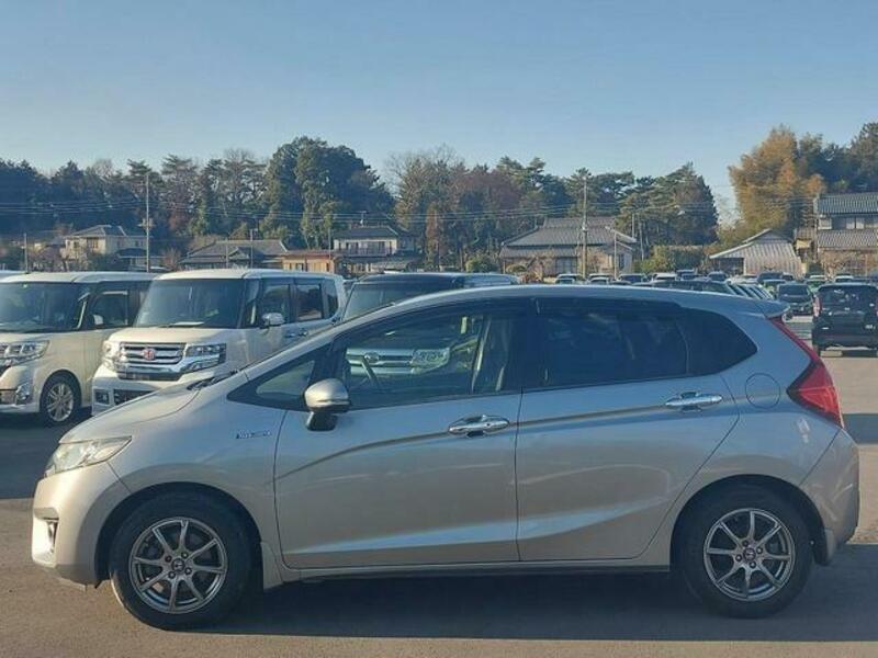 FIT HYBRID