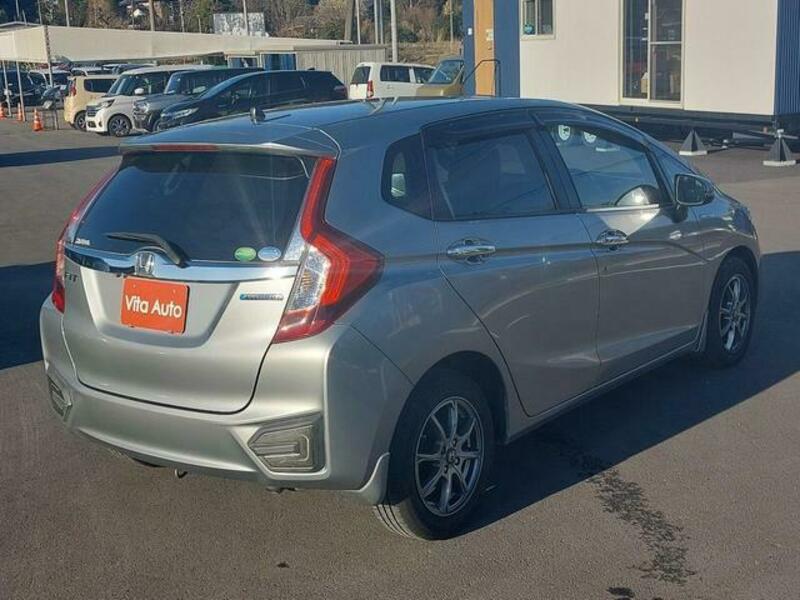FIT HYBRID