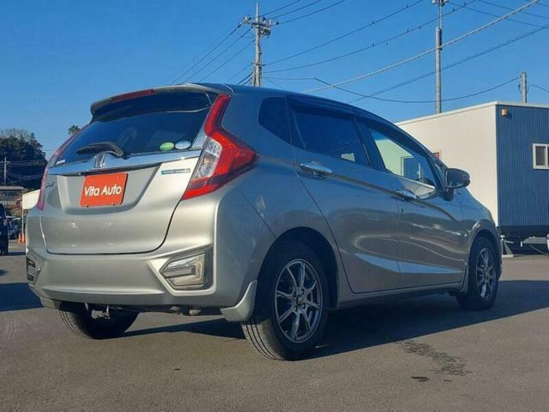 FIT HYBRID