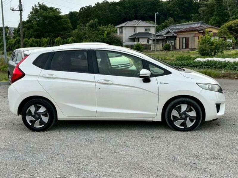 FIT HYBRID