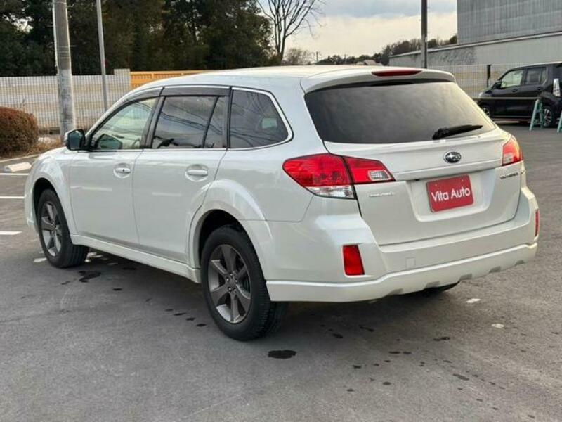 LEGACY OUTBACK