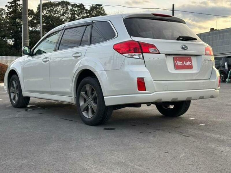 LEGACY OUTBACK
