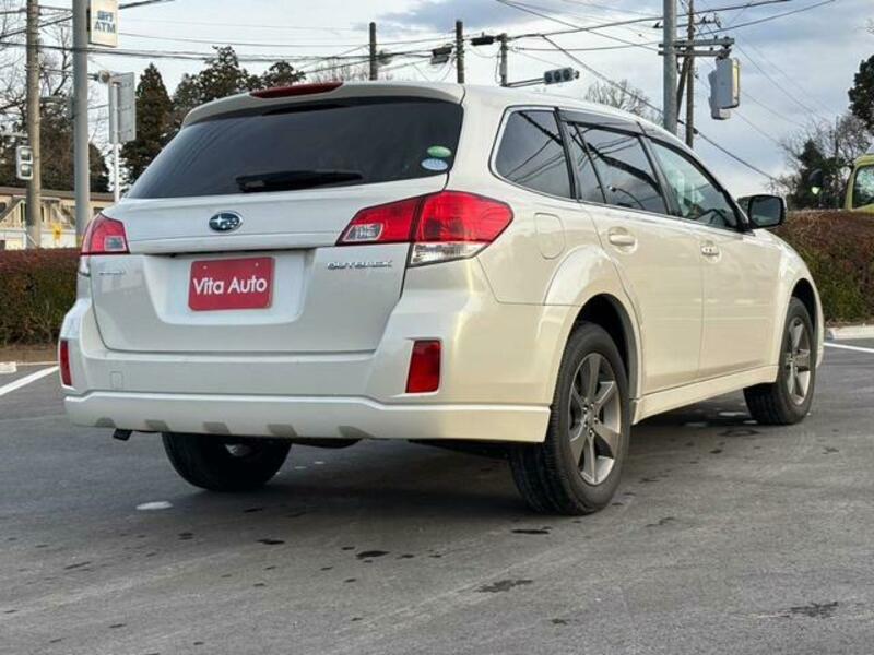 LEGACY OUTBACK