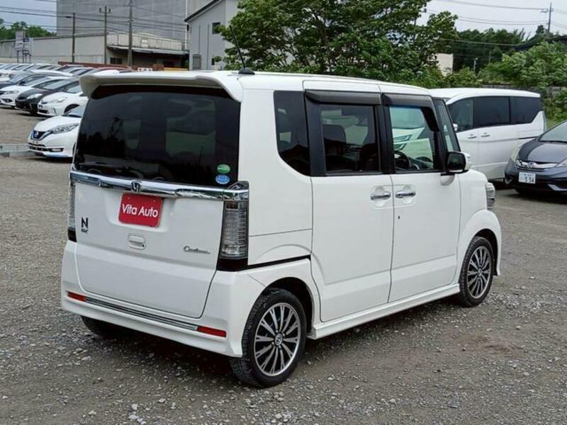 N BOX CUSTOM