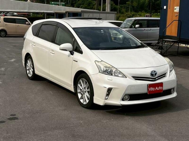 PRIUS ALPHA