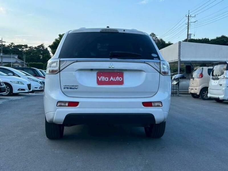 OUTLANDER PHEV