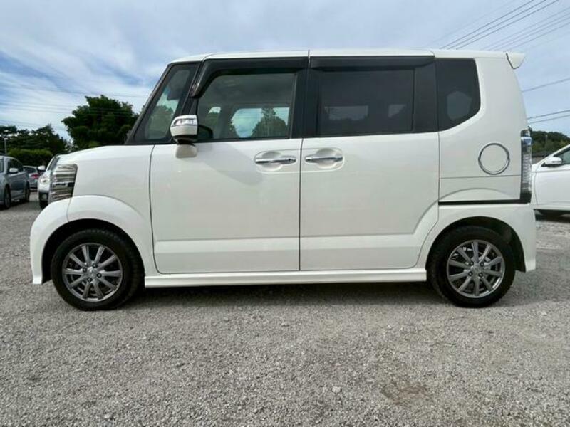 N BOX CUSTOM