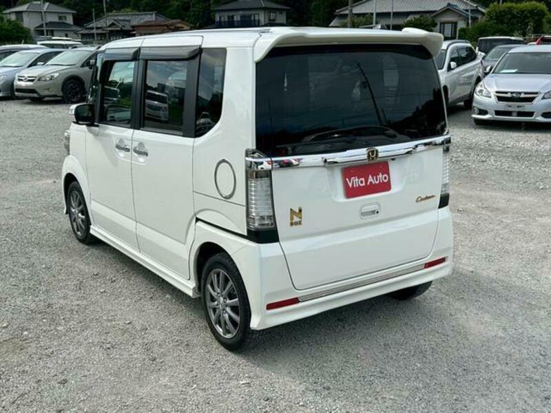 N BOX CUSTOM