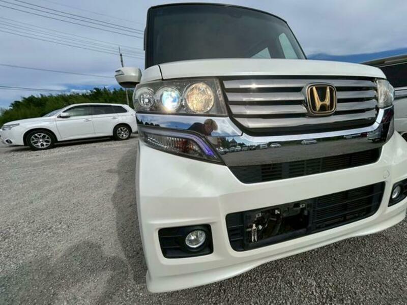 N BOX CUSTOM