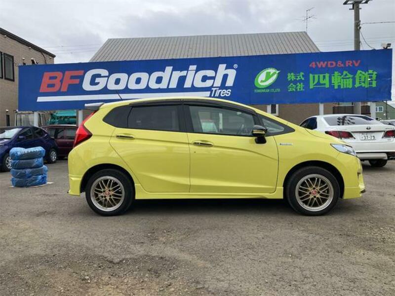 FIT HYBRID