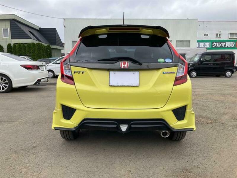 FIT HYBRID
