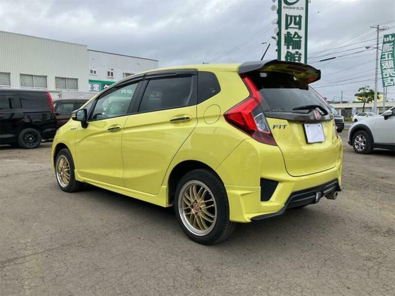 FIT HYBRID