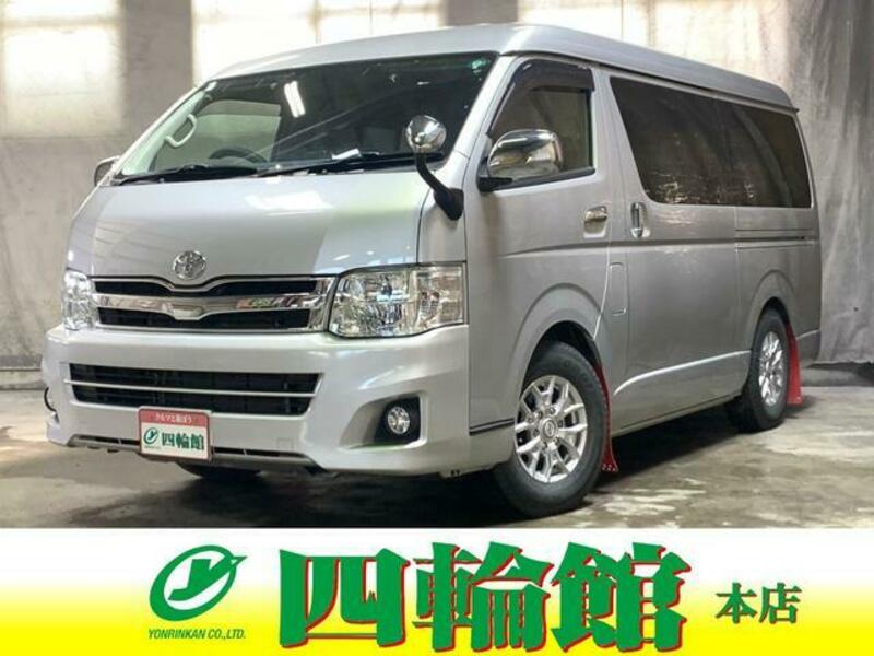 TOYOTA HIACE WAGON