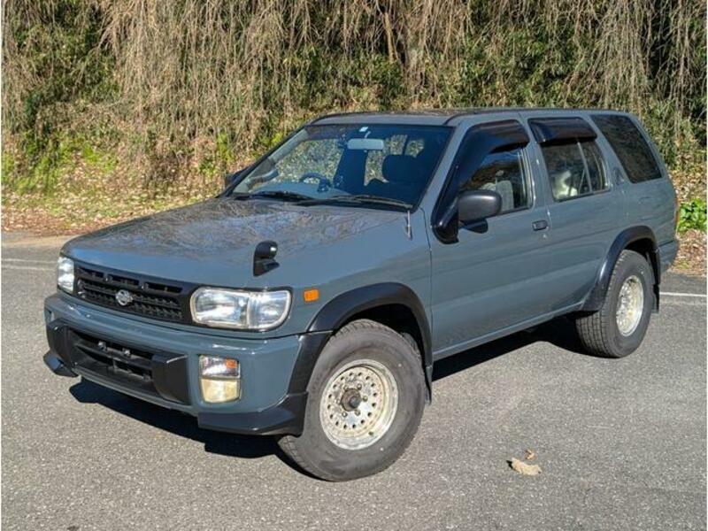 NISSAN TERRANO