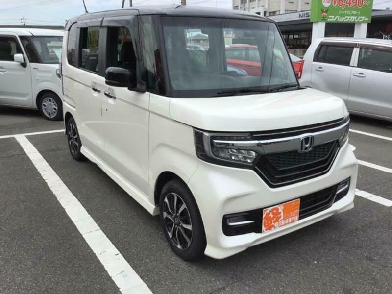 N BOX CUSTOM