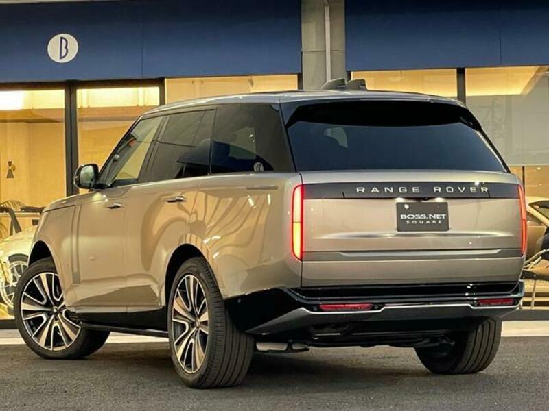 RANGE ROVER