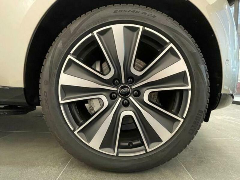 RANGE ROVER
